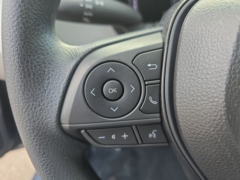 Used 2026 Toyota Corolla LE image 19