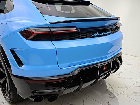 Used 2025 Lamborghini Urus S AWD/4WD image 12