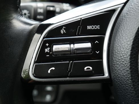Certified 2022 Kia Seltos EX AWD/4WD image 26