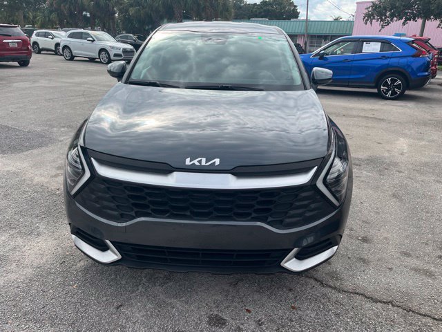 Used 2024 Kia Sportage LX FWD image 2