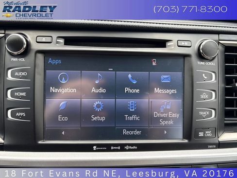 Used 2018 Toyota Highlander XLE AWD/4WD image 18