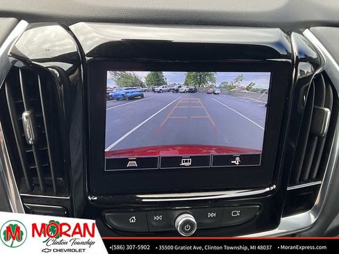 Used 2023 Chevrolet Traverse LT FWD image 22