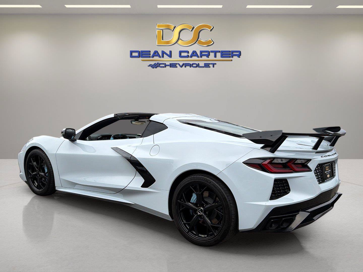 Certified 2023 Chevrolet Corvette Stingray Preferred Cpe RWD image 3