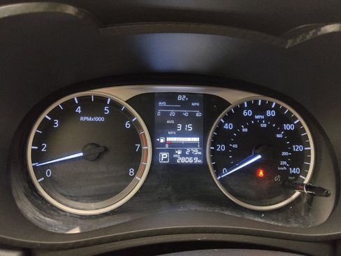 Used 2025 Nissan Versa S w/ Trunk Package FWD image 23