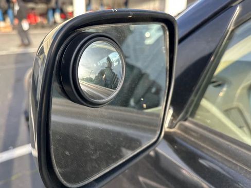 Used 2007 Toyota Highlander Limited image 19