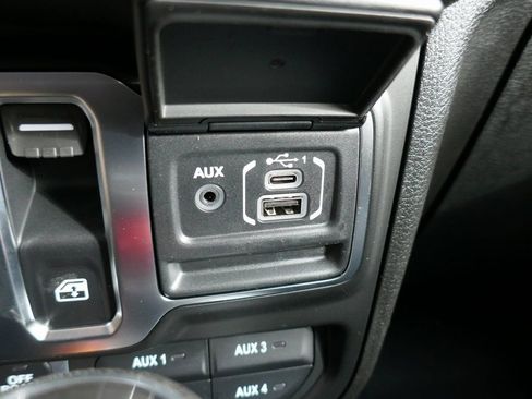 New 2026 Jeep Wrangler Willys AWD/4WD image 16