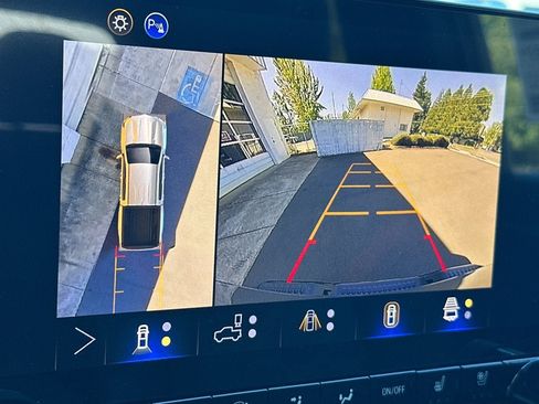 New 2026 Chevrolet Colorado Z71 w/ Technology Package image 17