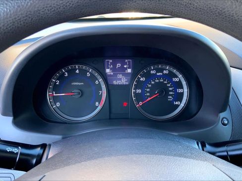 Used 2015 Hyundai Accent GLS image 24