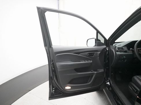 Certified 2022 Honda Passport Elite image 28