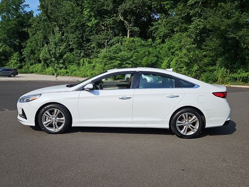 Used 2018 Hyundai Sonata Limited FWD image 2