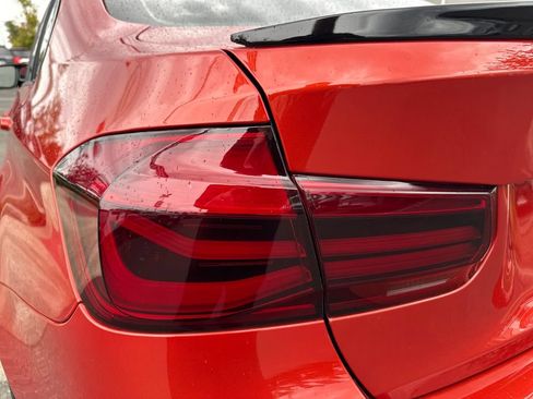 Used 2018 BMW M3 RWD image 10