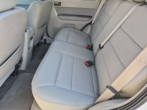 Used 2011 Ford Escape XLT w/ 202A Rapid Spec Order Code FWD image 20