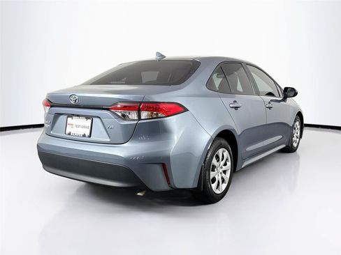 Certified 2025 Toyota Corolla LE FWD image 2
