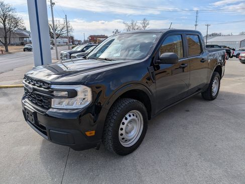 Used 2023 Ford Maverick XL image 2