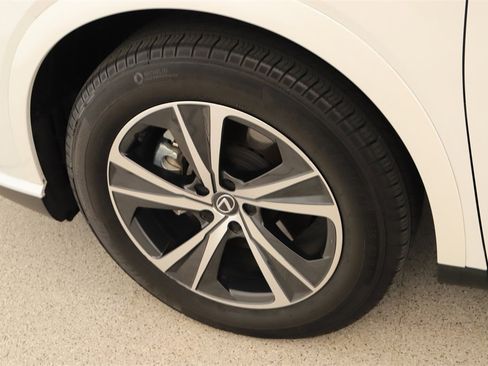 Used 2024 Lexus RX 350 FWD image 32