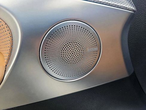 Used 2022 Genesis G70 2.0T w/ Prestige Package image 13