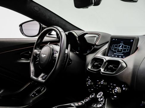 Used 2023 Aston Martin V12 Vantage RWD image 54