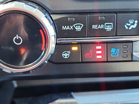 Used 2024 Ford F250 Lariat image 23