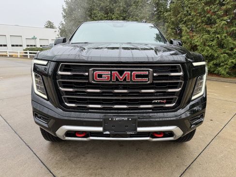 New 2025 GMC Yukon AT4 Ultimate w/ LPO, Floor Liner Package image 6