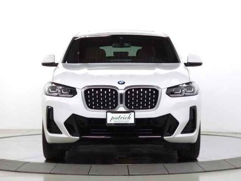 Used 2023 BMW X4 xDrive30i w/ M Sport Package AWD/4WD image 2