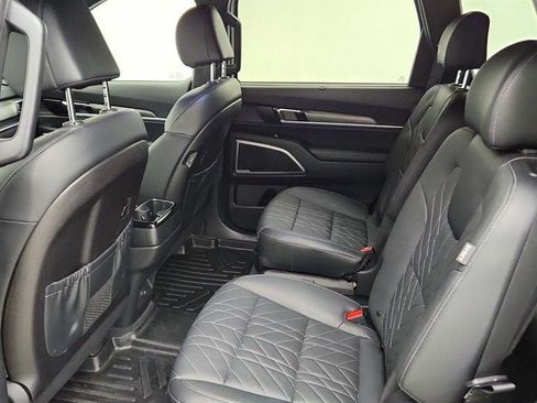Used 2024 Kia Telluride EX X-Line AWD/4WD image 21