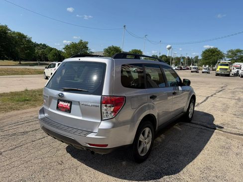 Used 2012 Subaru Forester 2.5X w/ Alloy Wheel Pkg AWD/4WD image 5