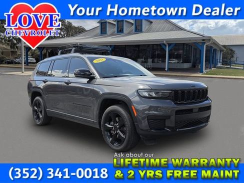 Used 2021 Jeep Grand Cherokee L Laredo RWD image 1