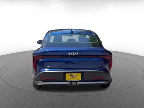 Used 2025 Kia K4 FWD image 12