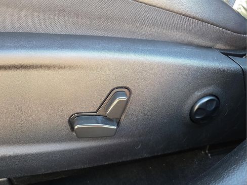 Used 2021 Dodge Charger SXT w/ Leather Interior Group image 15