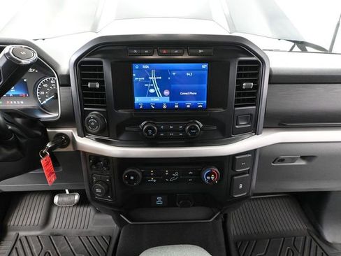 Used 2023 Ford F150 XLT w/ Trailer Tow Package image 32