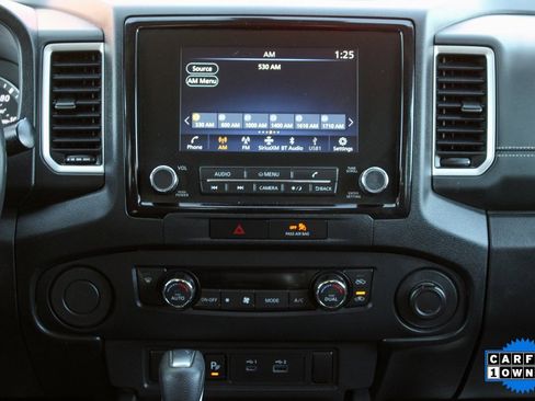 Used 2022 Nissan Frontier SV w/ Technology Package image 24