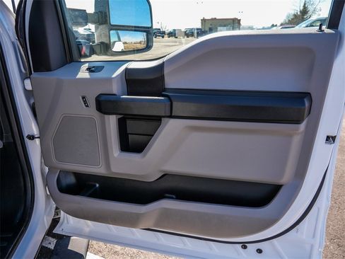 Used 2021 Ford F350 XL w/ Power Equipment Group image 17