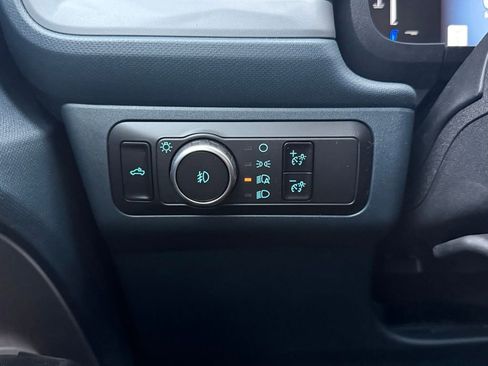 New 2025 Ford Maverick Lobo image 39