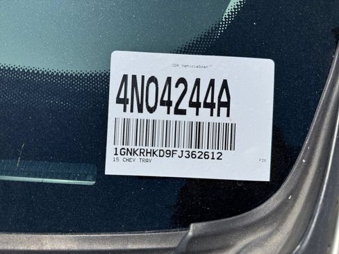 Used 2015 Chevrolet Traverse LT FWD image 35