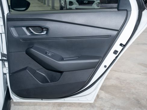 Used 2023 Honda Accord Sport image 14