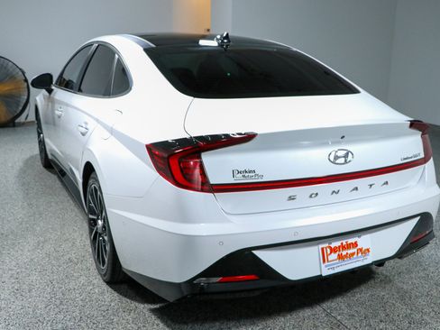 Used 2021 Hyundai Sonata Limited FWD image 9