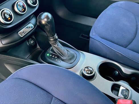 Used 2021 FIAT 500X Pop image 13