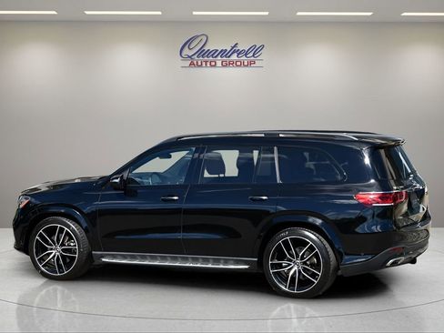 Used 2023 Mercedes-Benz GLS 580 4MATIC image 7