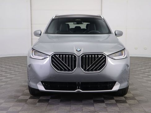 Certified 2025 BMW X3 xDrive30i w/ Premium Package image 3