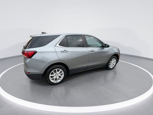 Used 2024 Chevrolet Equinox LT image 10