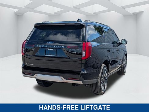 New 2026 Ford Expedition Platinum w/ Platinum Ultimate Package AWD/4WD image 6