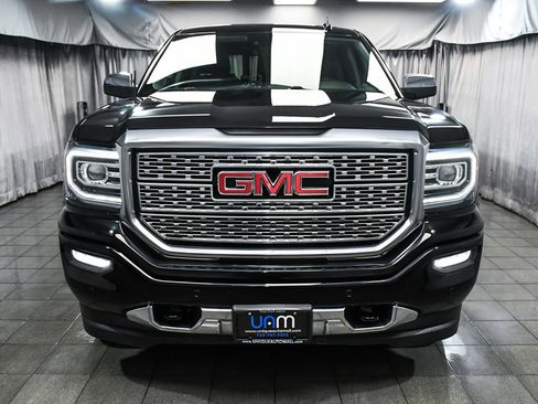 Used 2018 GMC Sierra 1500 Denali image 2