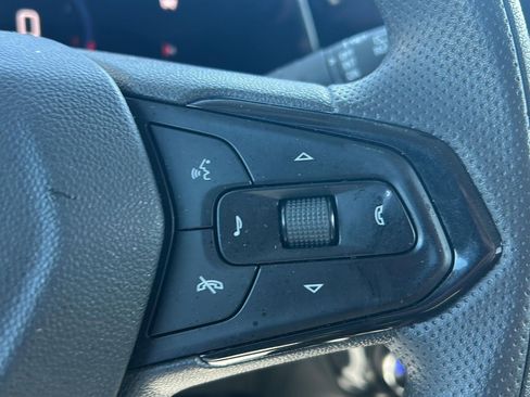 Used 2025 Chevrolet TrailBlazer LT image 27