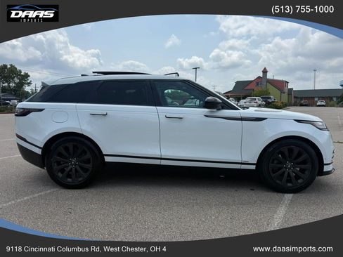 Used 2018 Land Rover Range Rover Velar R-Dynamic SE AWD/4WD image 4