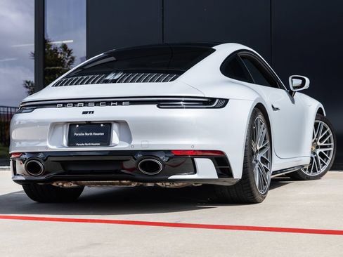 Certified 2023 Porsche 911 Carrera 4 AWD/4WD image 11