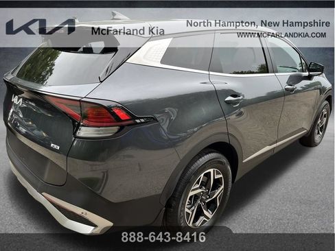 Used 2023 Kia Sportage LX AWD/4WD image 4