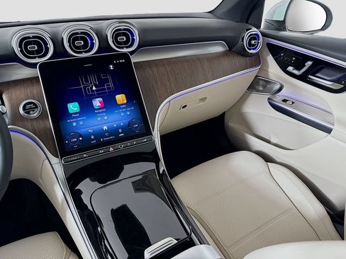 New 2026 Mercedes-Benz GLC 300 4MATIC image 25