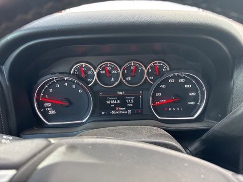 Used 2020 Chevrolet Silverado 1500 RST image 8