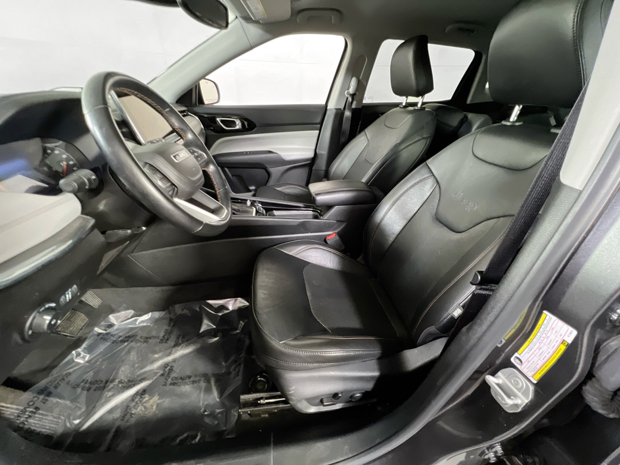 Used 2022 Jeep Compass Limited AWD/4WD image 20