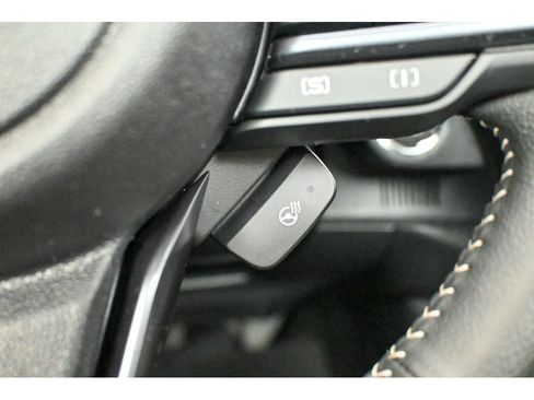 Used 2025 Subaru Forester Limited image 24